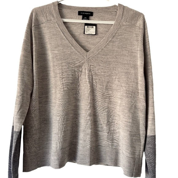 Club Monaco Zaydie 100% wool v-neck colour block sleeves sweater size L - Picture 2 of 12